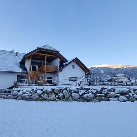 Dorfnest Apartament Sankt Margarethen im Lungau